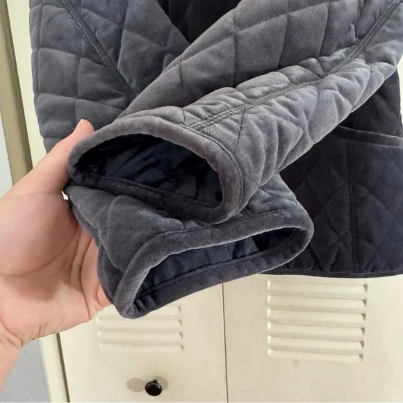 Coach Quilted Jacket Dark Brown Women’s Size Small Classic Chic Winter Warm Cozy - Picture 3 of 9